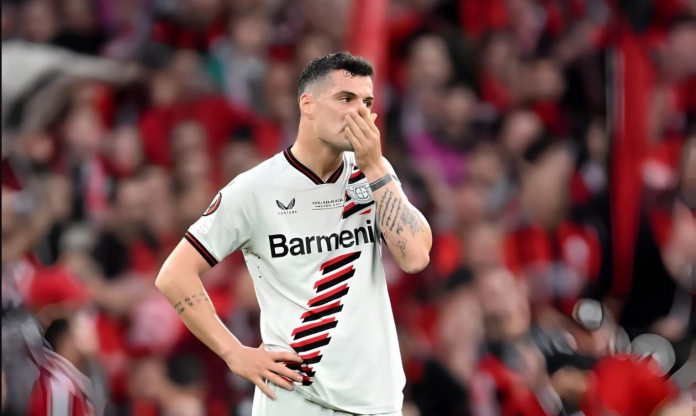 Granit Xhaka: 'Leverkusen không quan tâm đến thành tích bất bại'