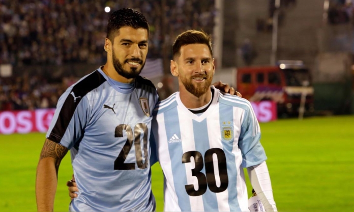Messi có động thái đầu tiên sau khi Suarez tuyên bố giã từ ĐTQG