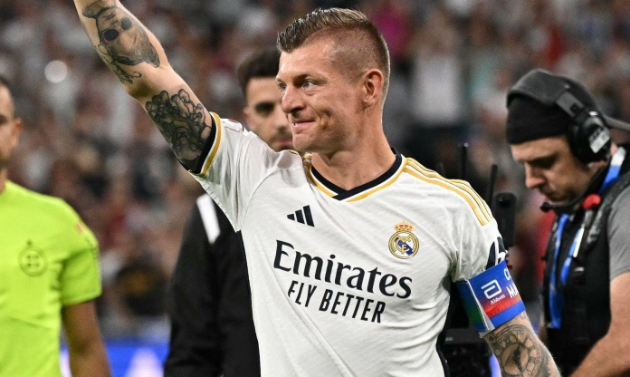 Kroos thẳng thắn chê Real Madrid, khen ngợi Barcelona
