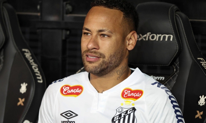 Neymar phá vỡ sự im lặng sau trận thua 1-4 của Brazil trước Argentina
