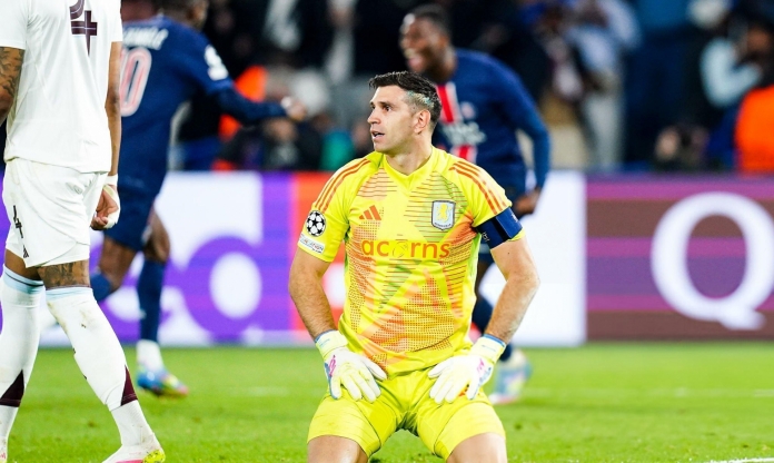 Thua đau PSG, thủ môn Emiliano Martinez bị Ligue 1 troll tức tưởi