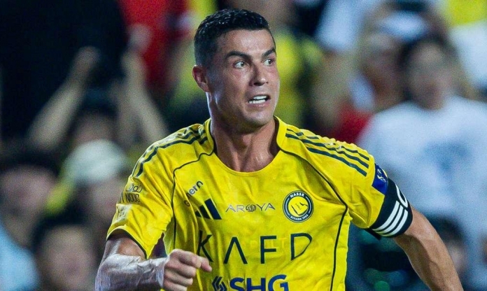Ronaldo có thể tái xuất châu Âu thi đấu