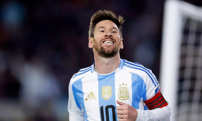 Messi bất ngờ réo tên Barcelona trong ngày đặc biệt