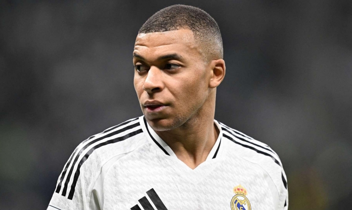 Mbappe yêu cầu Real Madrid chiêu mộ 'phù thủy chân trái' về Bernanbeu