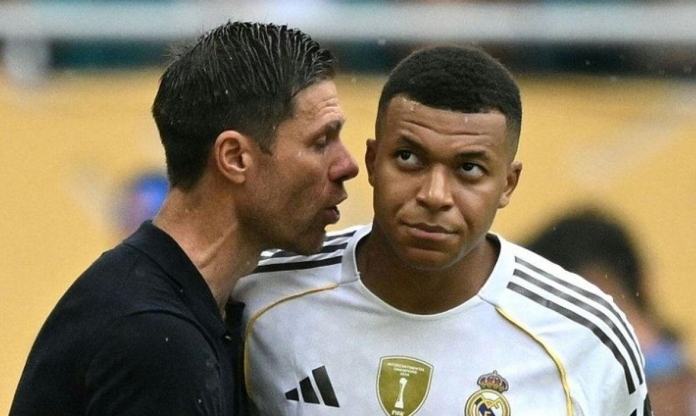 Biến căng tại Real Madrid trước thềm đại chiến Barca