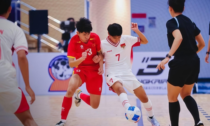 Việt Nam thoát thua ngoạn mục trước Indonesia ngay sau SEA Games