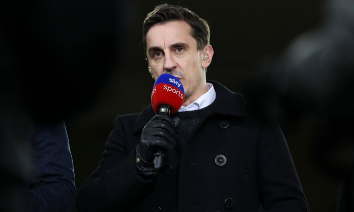 Neville chê một cầu thủ Tottenham sau trận thua đậm trước Liverpool