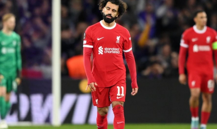 Liverpool chạm cột mốc tệ nhất lịch sử trên sân nhà