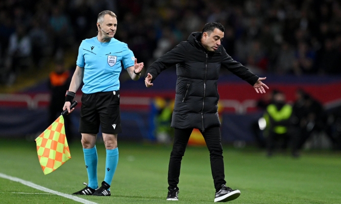 HLV Xavi: ‘Tôi nói thẳng với trọng tài, ông là một thảm họa’