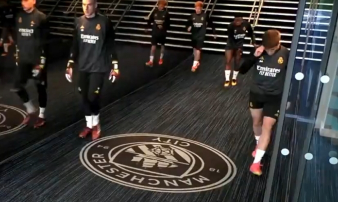 Dàn sao Real Madrid khiến CĐV Man City trầm trồ vì hành động đẹp