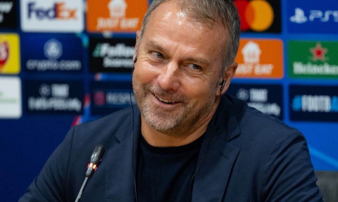 Flick cho phép dàn sao Barca mơ về chức vô địch La Liga