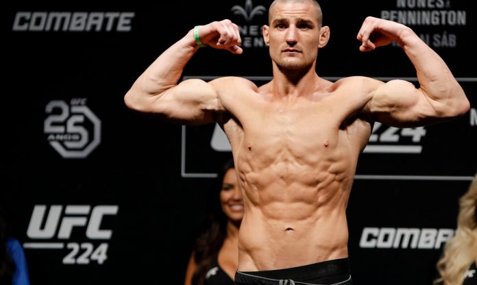 Kết quả UFC on ESPN 48: Sean Strickland hạ knock-out Abus Magomedov, giành chiến thắng thứ 6 liên tiếp