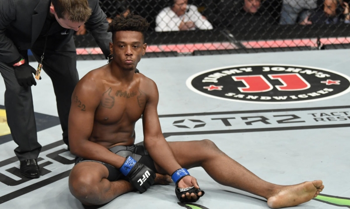 'Tẩn' anh trai, nhà cựu vô địch UFC phải hầu tòa