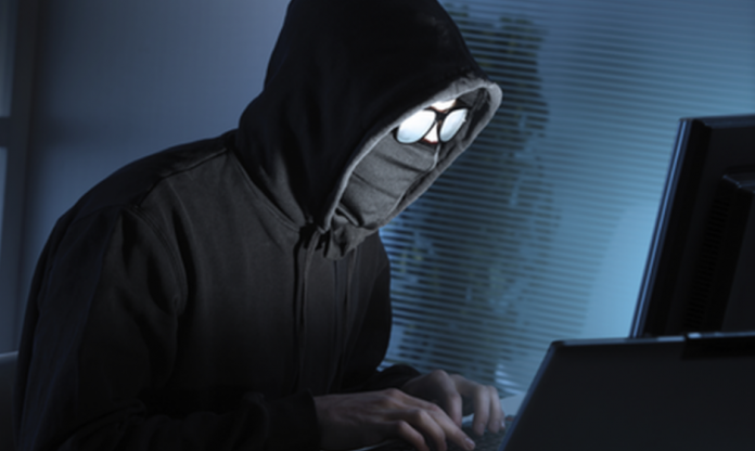 Cứ 10 Cao Thủ lại có 1 hacker, fan LMHT nói gì?