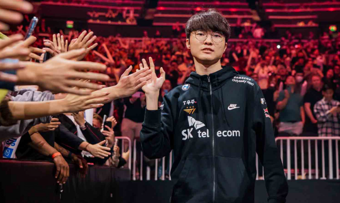 T1 và GEN sẽ thi đấu tại Esports World Cup 2024