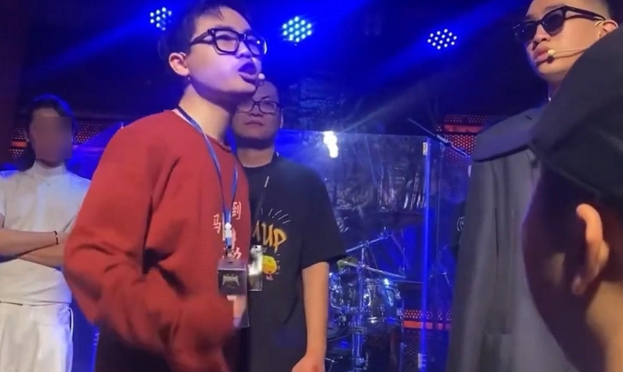 Một rapper xúc phạm cả gia đình Độ Mixi
