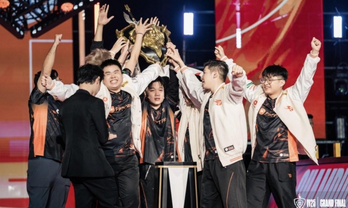 Team Flash lên ngôi vô địch ĐTDV Mùa Đông 2025