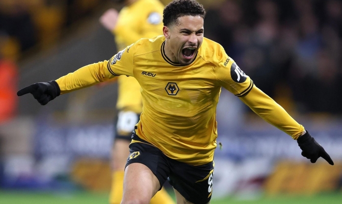 Khát khao Champions League dẫn lối MU đến 'viên ngọc' nơi trung tuyến