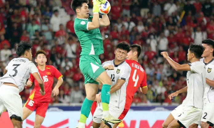 Người nhện 1m91 của U22 Việt Nam lập kỷ lục định giá 6 tỷ Đồng