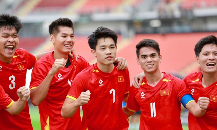 CĐV Philippines dậy sóng khi gặp U22 Việt Nam ở bán kết SEA Games