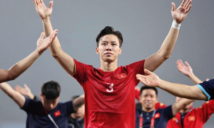 Quế Ngọc Hải sánh vai cùng Park Ji Sung, Son Heung Min trong bầu chọn của AFC