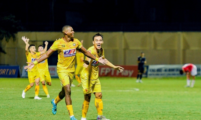 'Ngựa ô' V-League tiết lộ bất ngờ về tham vọng vô địch