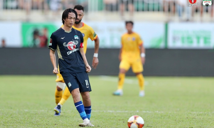2 đại gia V-League sẵn sàng chi tiền khủng để chiêu mộ Tuấn Anh