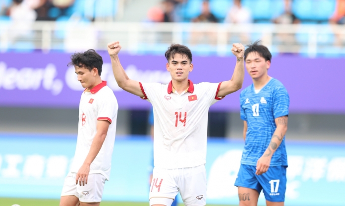 Bóng đá Đông Nam Á tỏa sáng tại ngày đầu ra quân ASIAD
