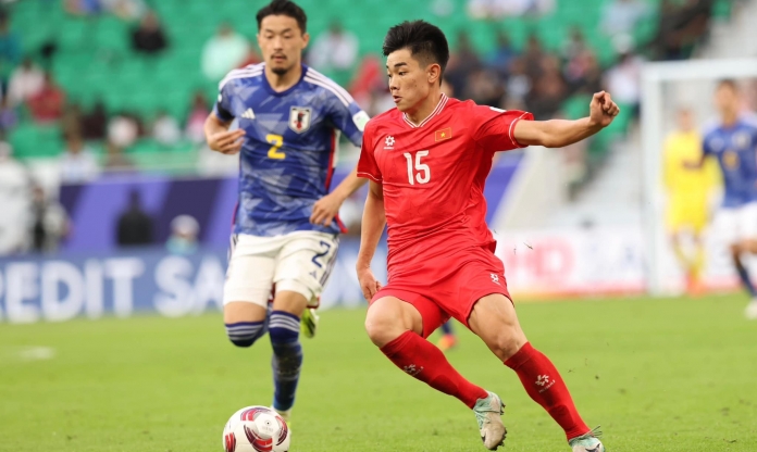 Thi đấu thăng hoa, Đình Bắc được khuyên chuyển tới J-League
