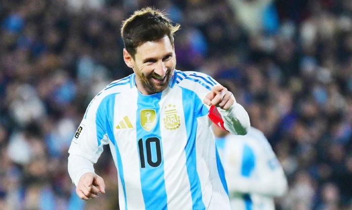 Lionel Messi lập kỷ lục vô tiền khoáng hậu