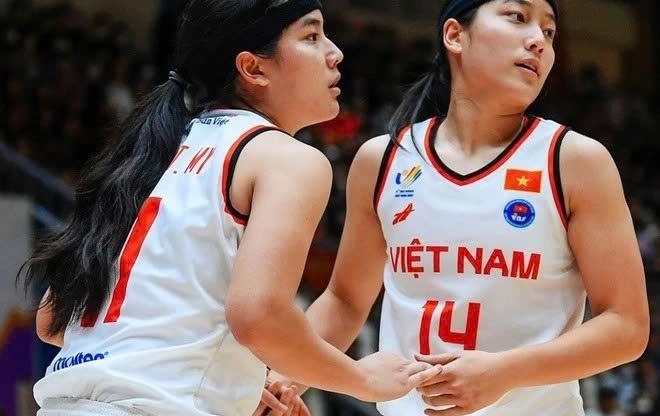 Cặp song sinh Việt kiều Thảo My - Thảo Vy giành “vàng” cho bóng rổ nữ Việt Nam