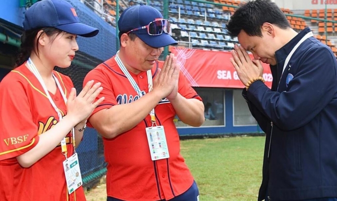 Sếp lớn Thái Lan đích thân xin lỗi trực tiếp tuyển Việt Nam