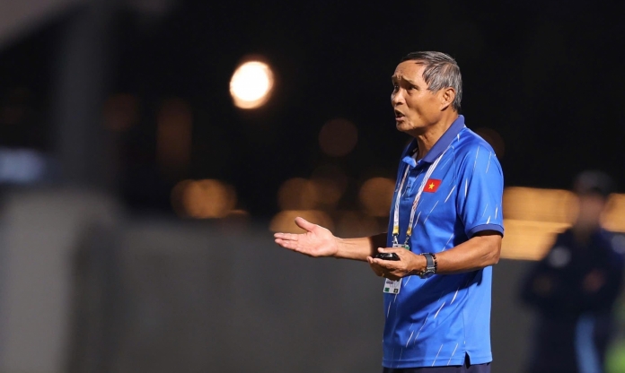 Ai thay HLV Mai Đức Chung dẫn dắt ĐT nữ Việt Nam sau trận thua Philippines?