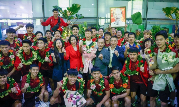 U22 Việt Nam về nước sau tấm HCV lịch sử ở SEA Games 33