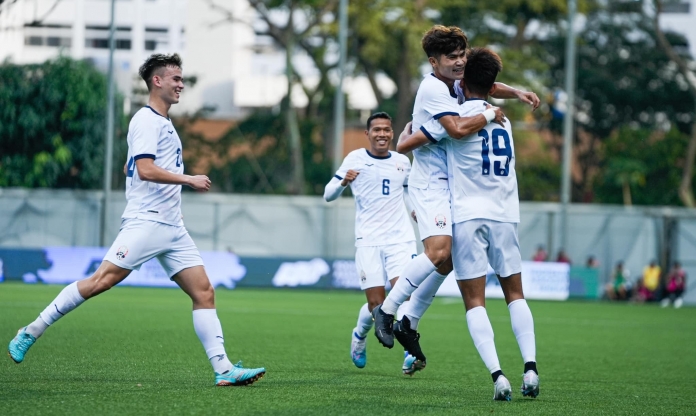 'Nhà vua tự xưng ĐNÁ' gây bất ngờ lớn trước thềm SEA Games 32
