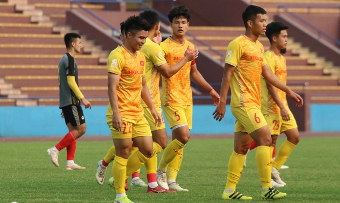 Gặp Thái Lan, HLV Troussier chốt quân xanh 'kém chất' cho U22 Việt Nam