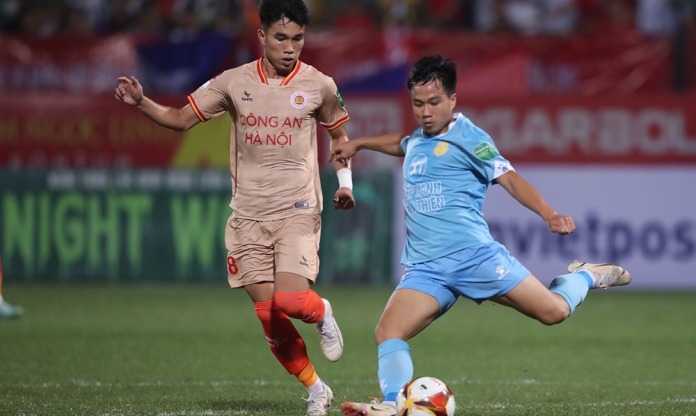 Không ngừng tỏa sáng, sao U22 Việt Nam ghi điểm cực mạnh với HLV Troussier