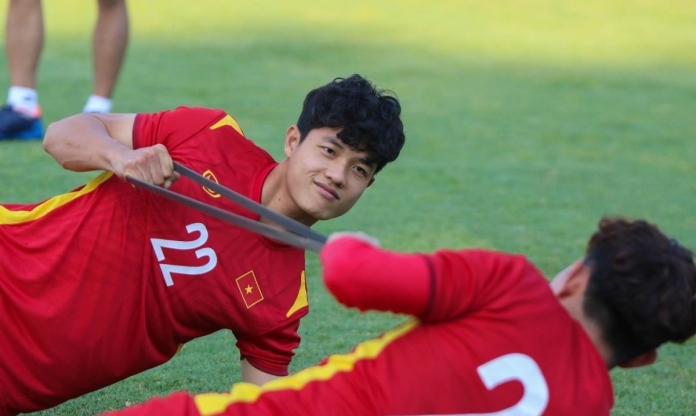 Đội trưởng U23 Việt Nam có bước ngoặt cực lớn trong sự nghiệp