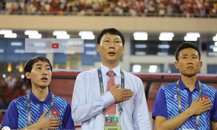 HLV Kim Sang Sik giúp ĐT Việt Nam thăng tiến trên BXH FIFA