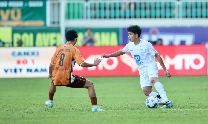 Hòa kiên cường Nam Định, HAGL vẫn đứng đầu bảng V-League