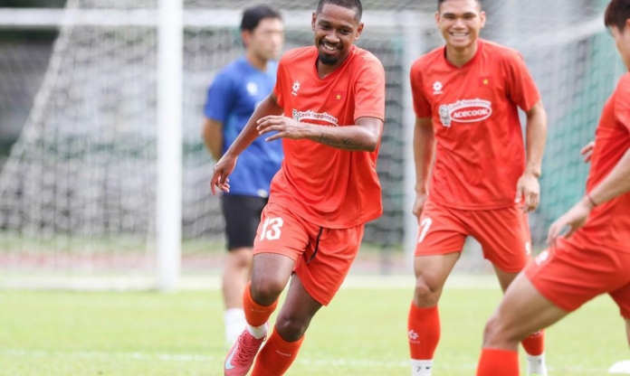 HLV Kim Sang Sik nhận tin vui từ các tân binh ĐT Việt Nam