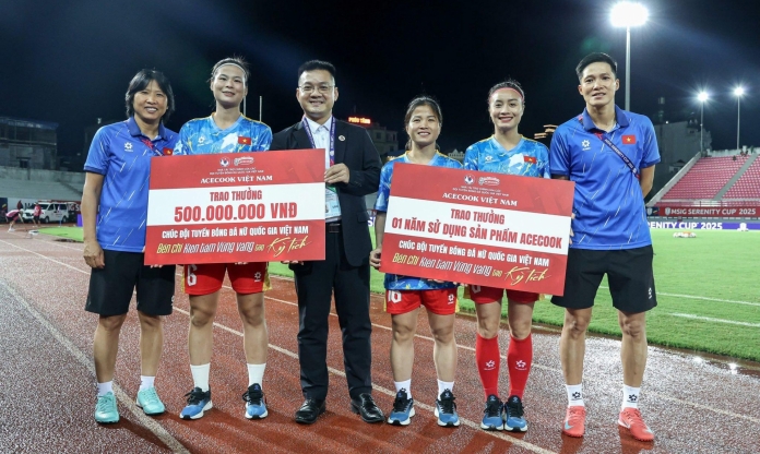 ĐT nữ Việt Nam bất ngờ được thưởng khủng