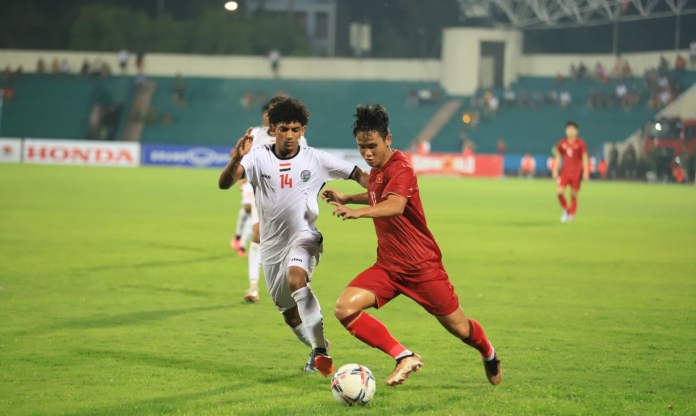 Đối thủ mạnh nhất của U23 Việt Nam có hành động cực lạ
