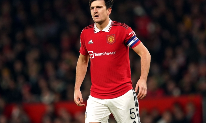 Giá rẻ 'bất ngờ', Erik Ten Hag đã tìm thấy 'kẻ thay thế xứng đáng' cho Harry Maguire