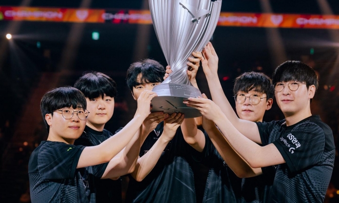 Gen.G thực sự hỗ trợ IG luyện chiến thuật hạ gục T1 tại CKTG 2025