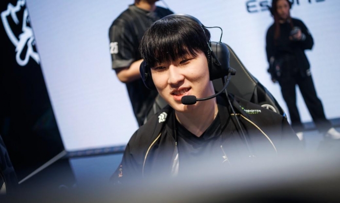 HLE Zeka: 'Tôi rất vui khi có thể hạ gục đội từng thắng T1'