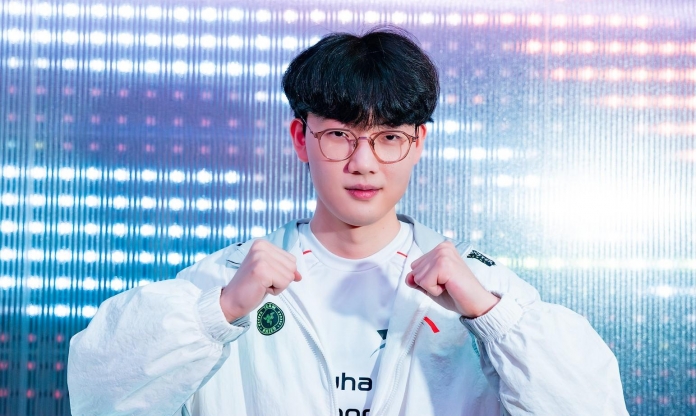 Siêu chiến đội EDG bất ngờ lộ diện nhưng người hâm mộ chẳng lấy làm vui mừng