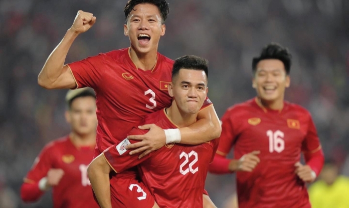 Trung vệ số 1 ĐT Việt Nam bắn tín hiệu đến HLV Troussier