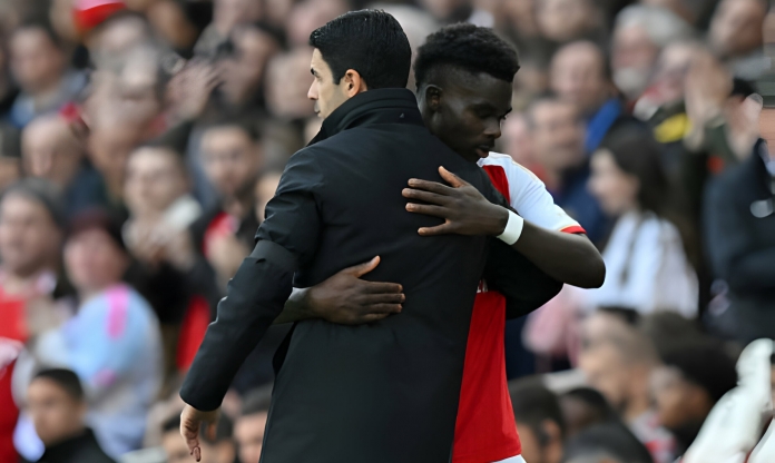 Mikel Arteta phát đi thông cáo quan trọng khiến Top 3 'lo sốt vó'