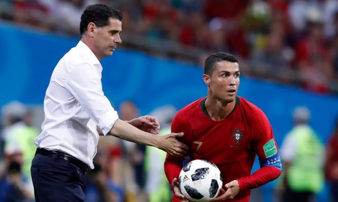 'Tay trong' của Ronaldo từ chối, Al Nassr bất ngờ chọn người cũ Real